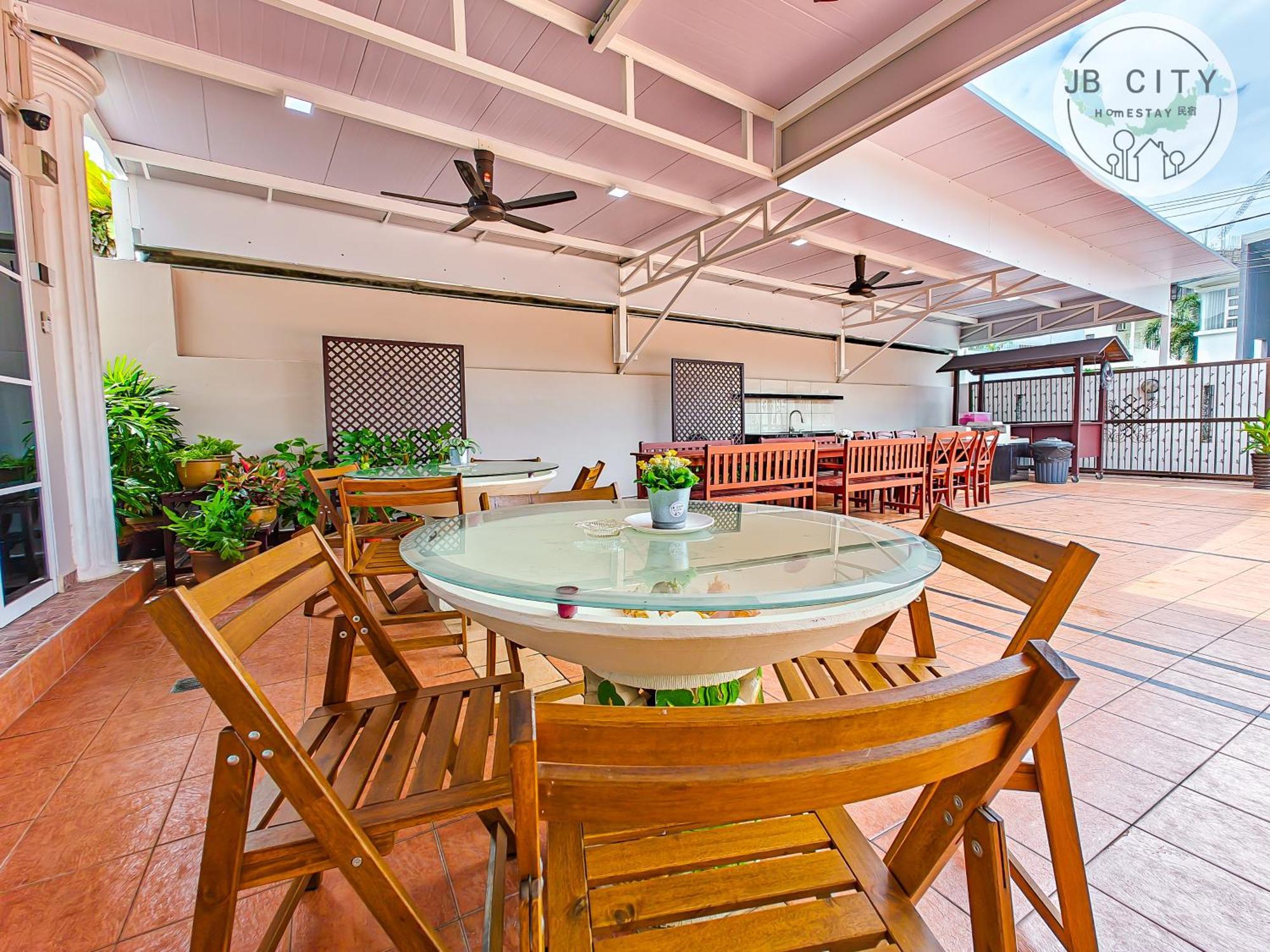 Villa Kawane Natassha By Rr Jbcity